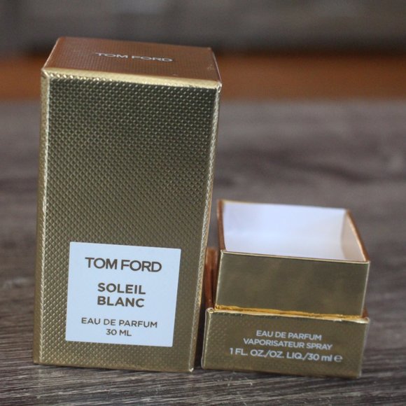 Tom Ford Soleil Blanc box - Picture 2 of 3